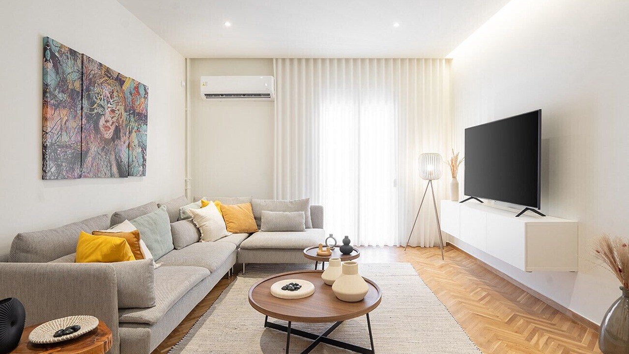 Photo of Livingroom in Exarhia