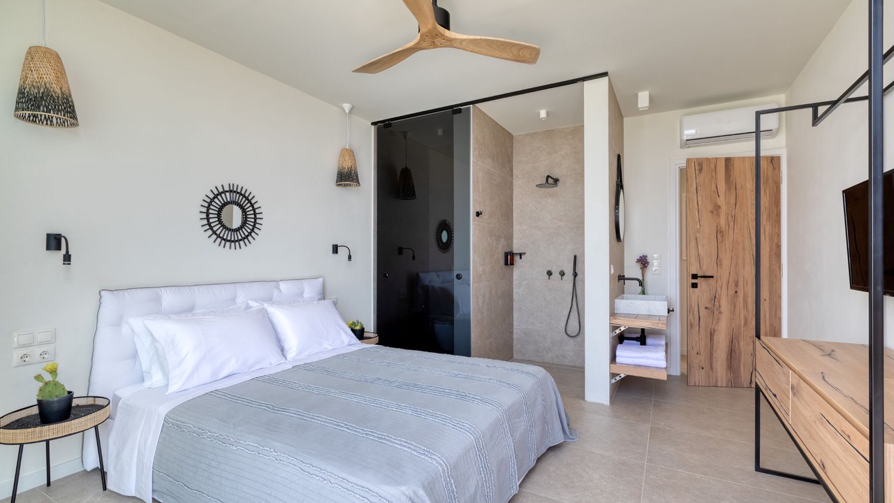 Photo of Bedroom in Karystos