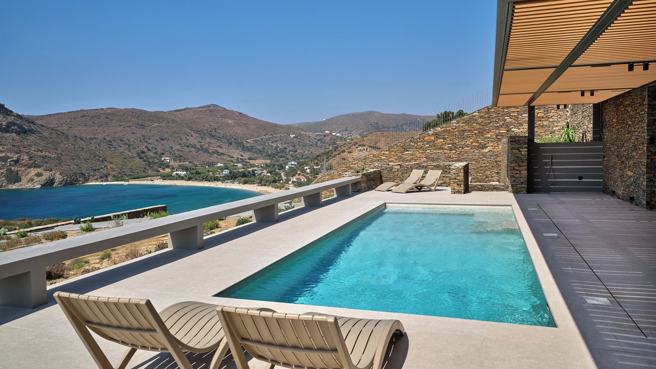 Photo of Outdoor in Ydrousa