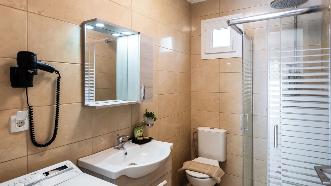 Photo of Bathroom in Spanokhorion