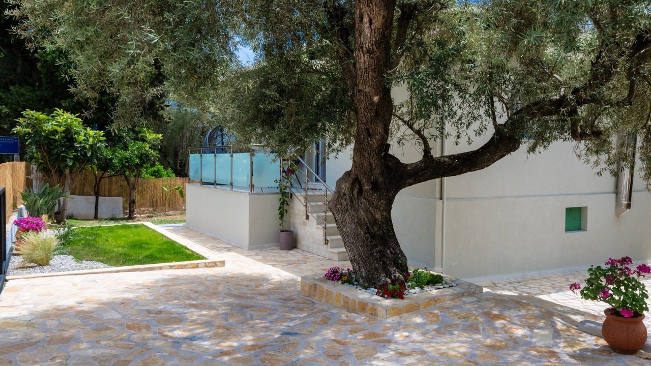 Photo of Outdoor in Spanokhorion
