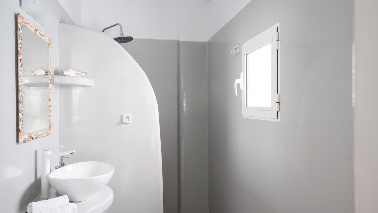 Photo of Bathroom in Agios Stefanos