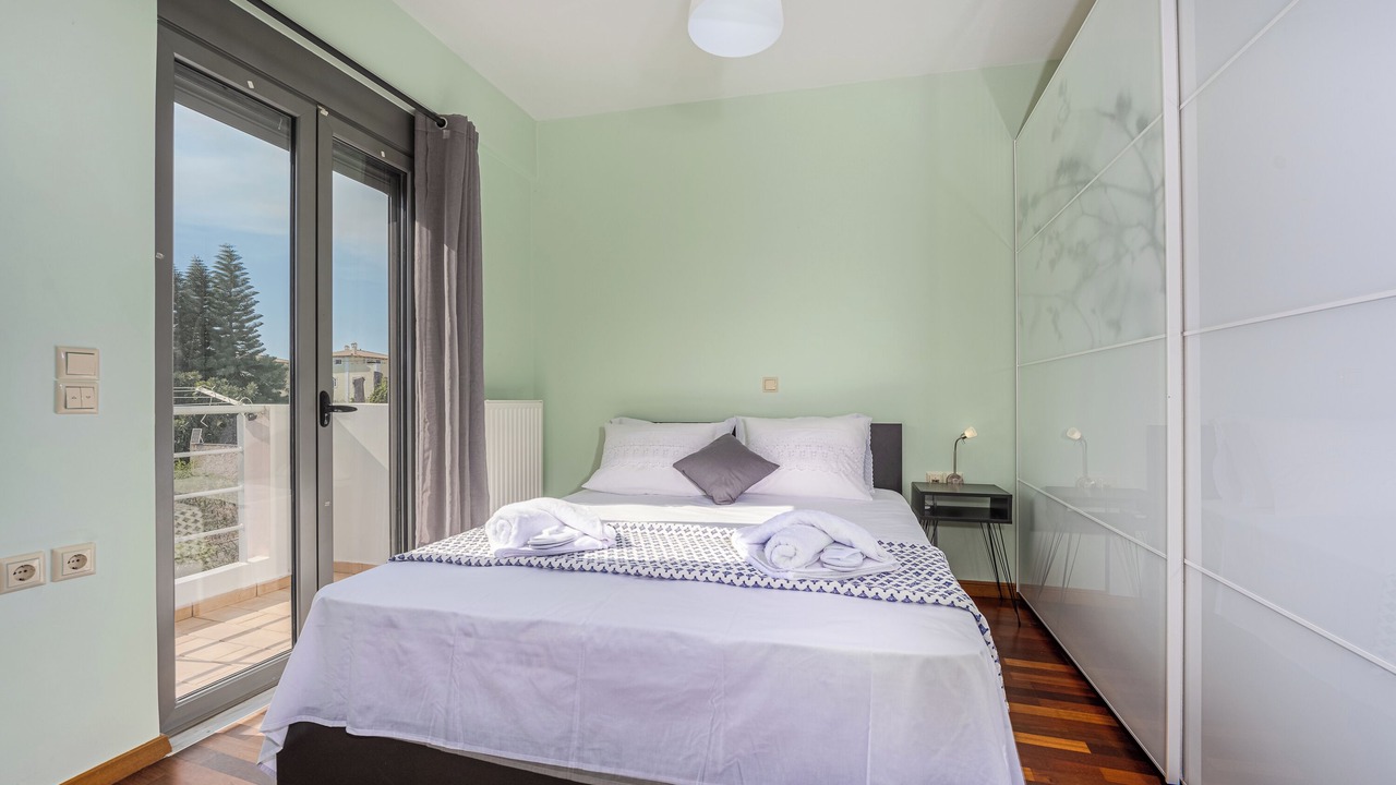 Photo of Bedroom in Vari
