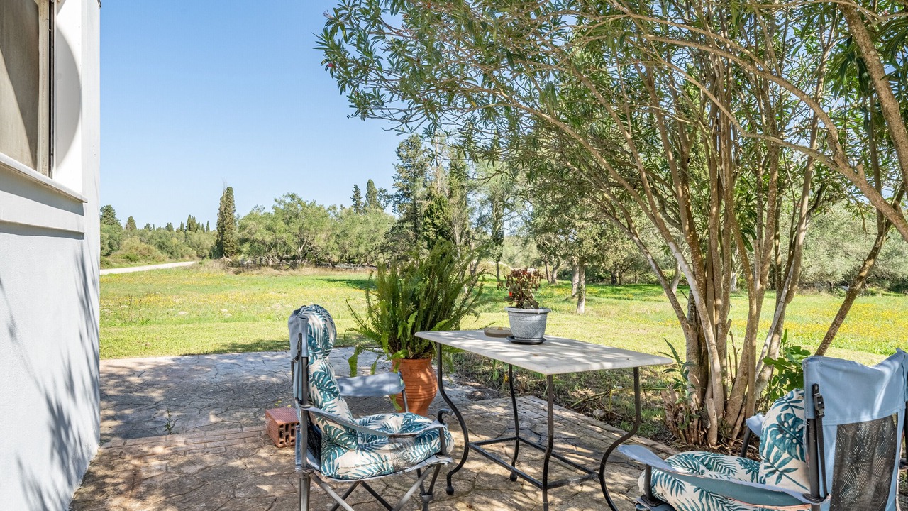 Photo of Outdoor in Molos