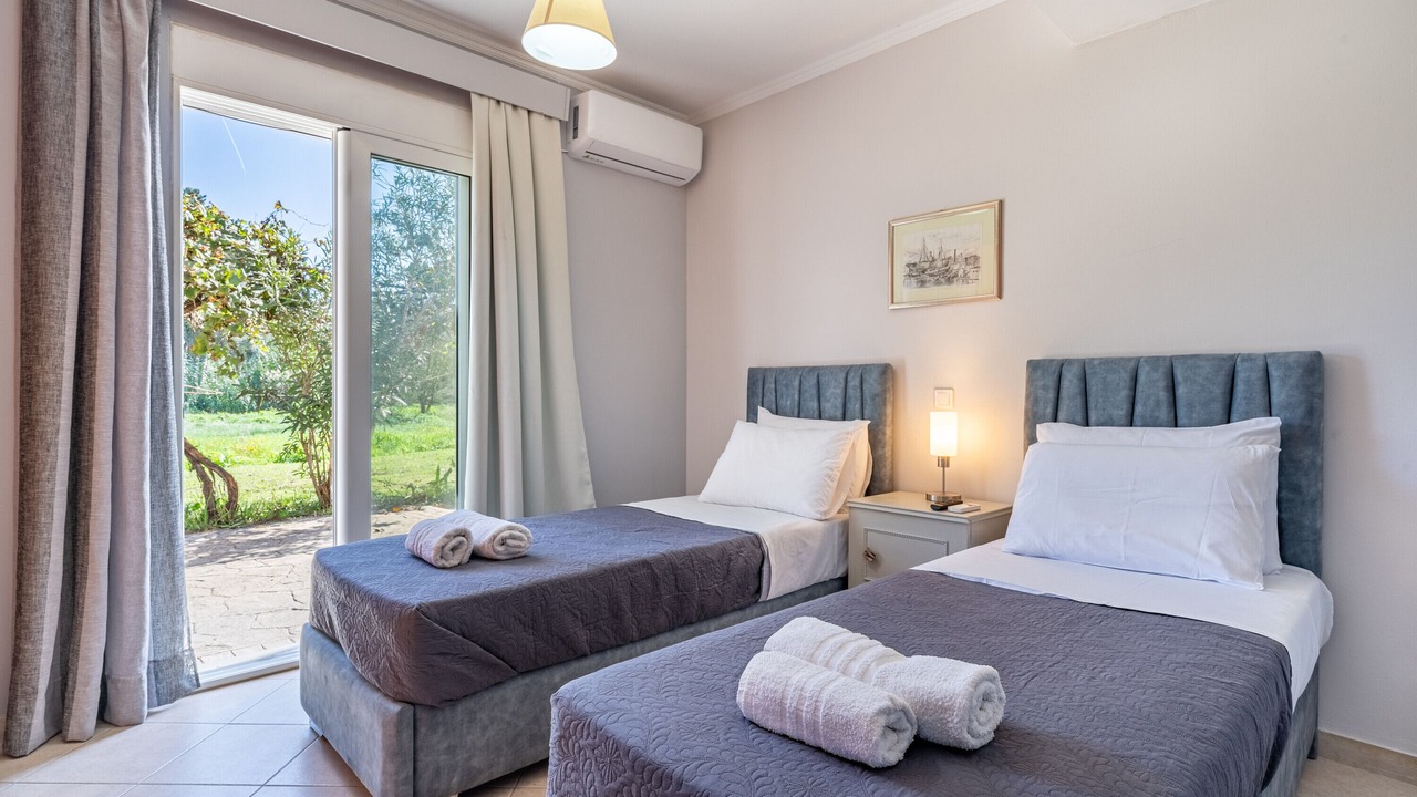 Photo of Bedroom in Molos