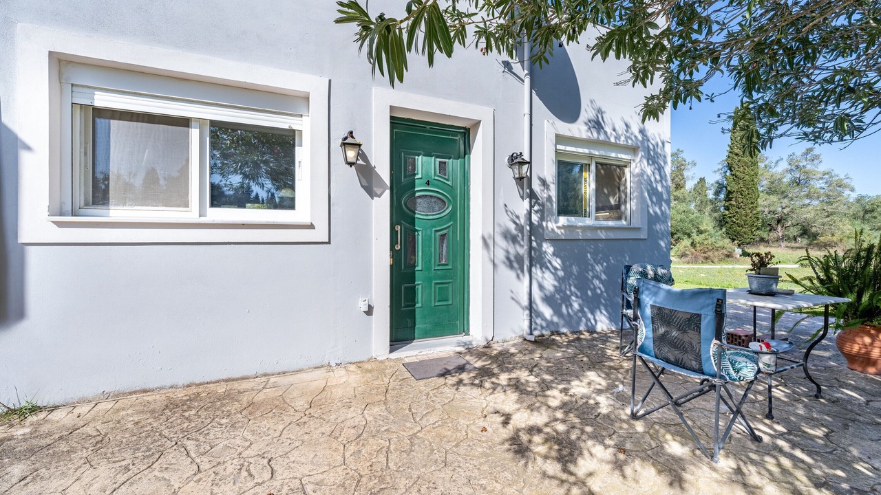 Photo of Outdoor in Molos