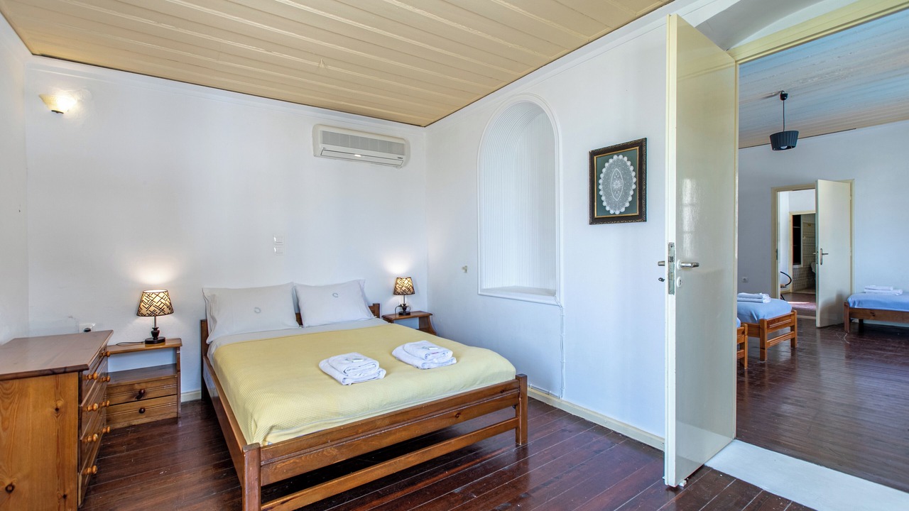 Photo of Bedroom in Stalos