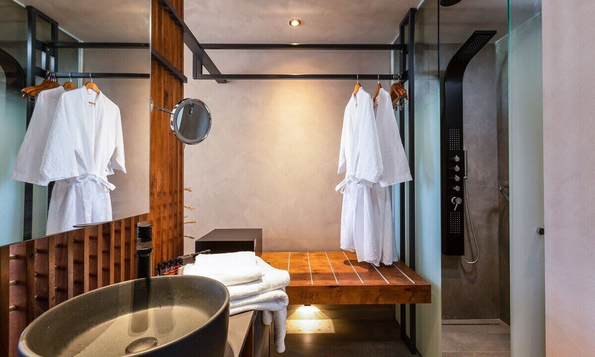 Photo of Bathroom in Kavros