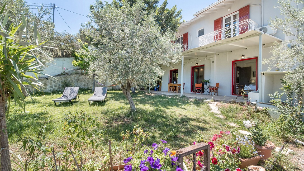 Photo of Outdoor in Katouna