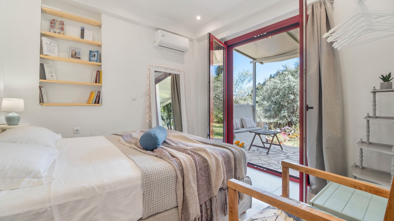 Photo of Bedroom in Katouna