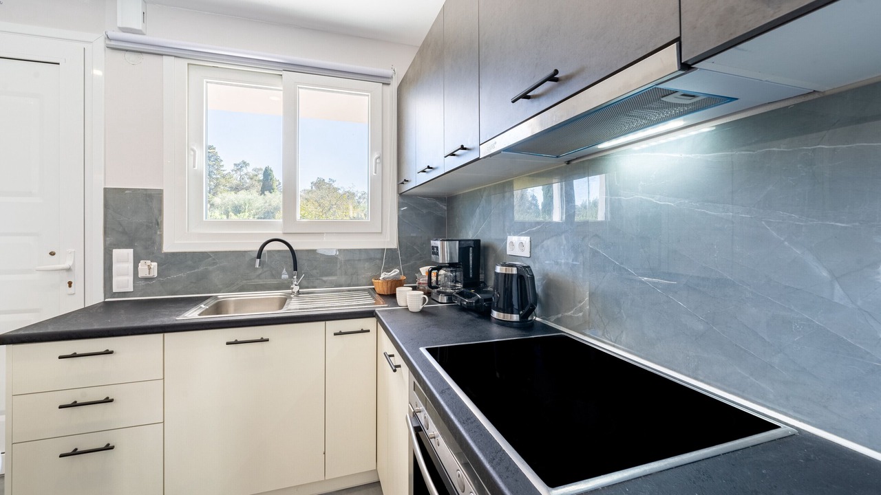 Photo of Kitchen in Molos