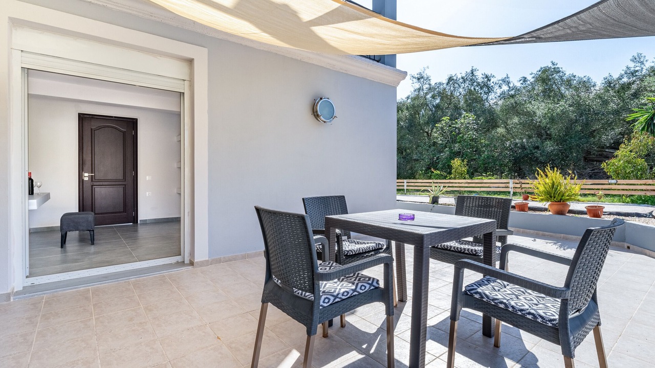 Photo of Outdoor in Molos