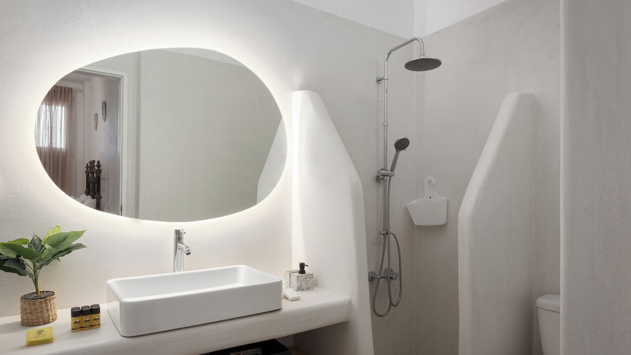 Photo of Bathroom in Ano Mera