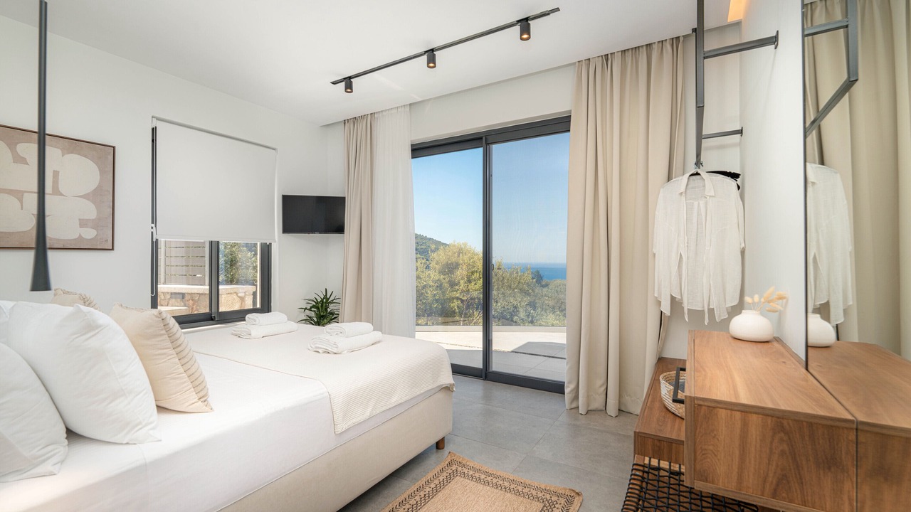 Photo of Bedroom in Kalamitsi