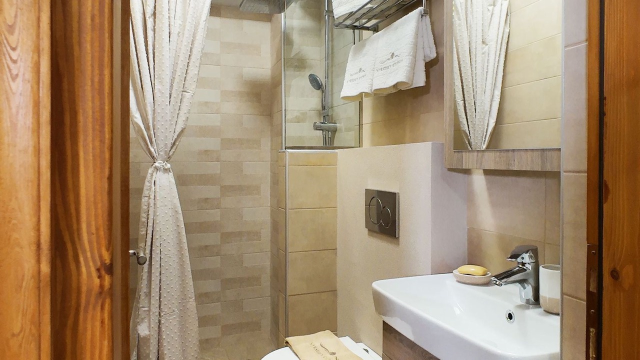 Photo of Bathroom in Horto