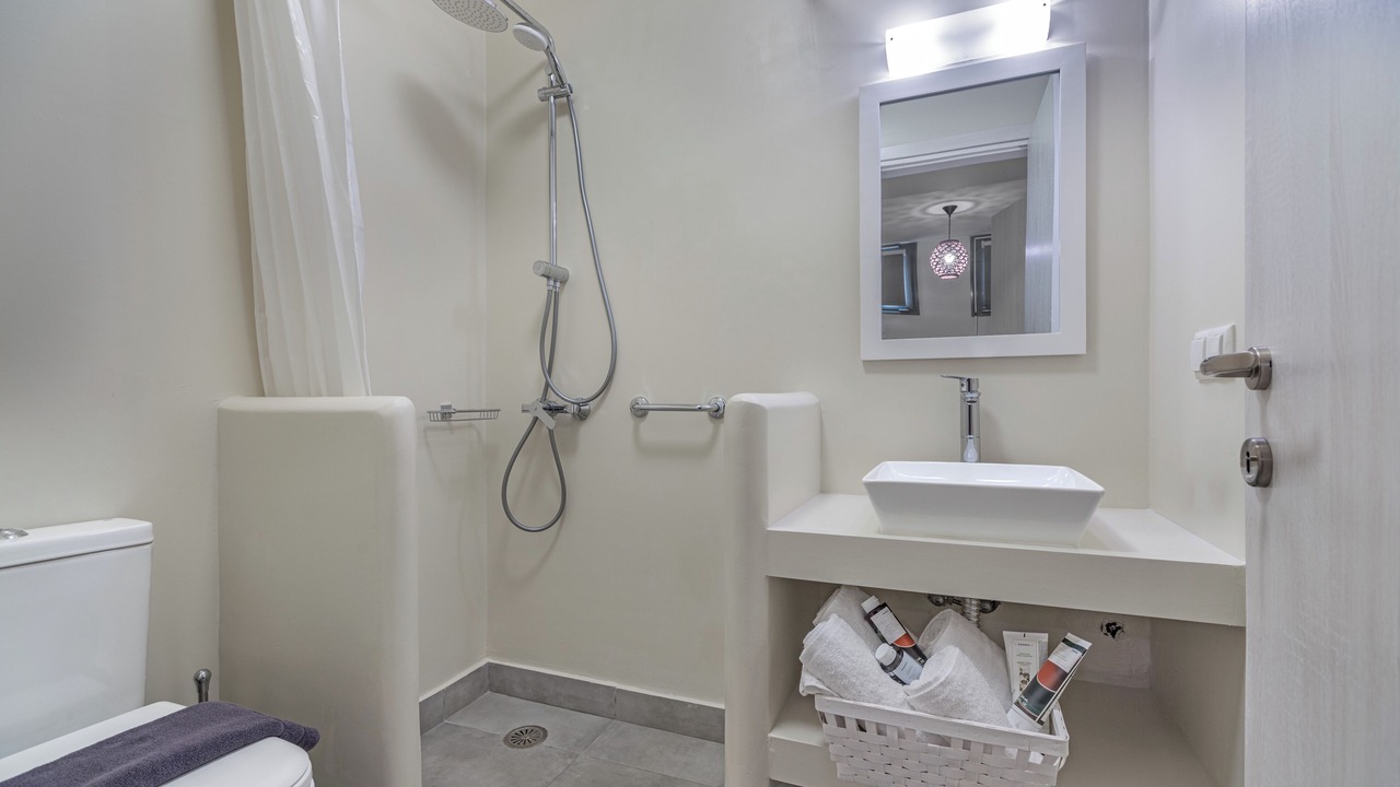 Photo of Bathroom in Elafonisos