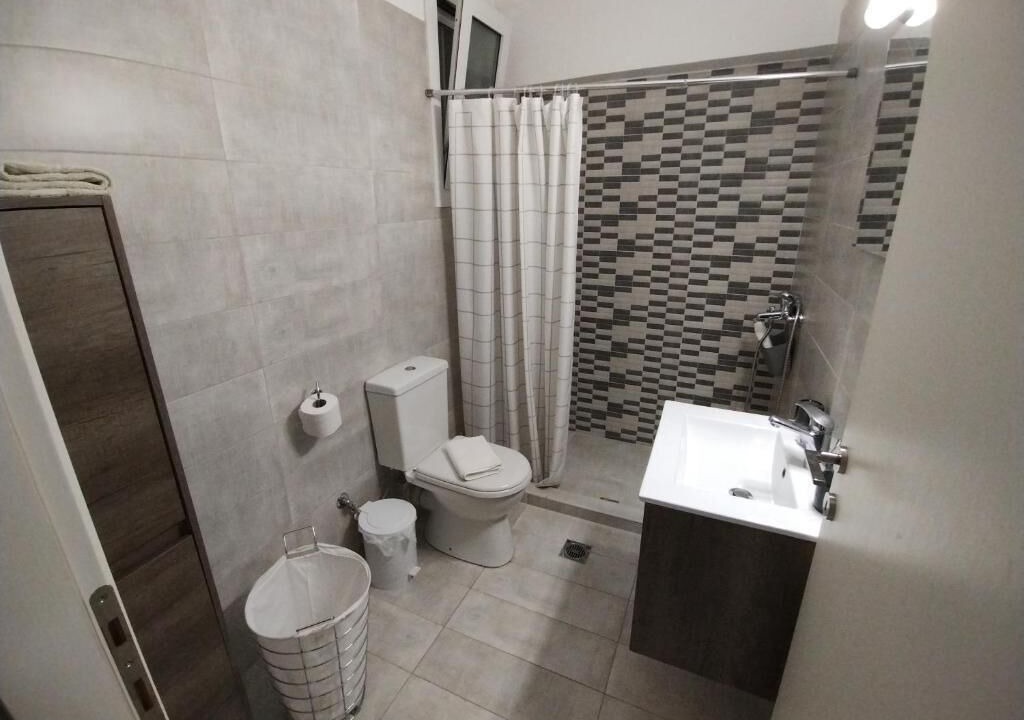 Photo of Bathroom in Ilioupoli