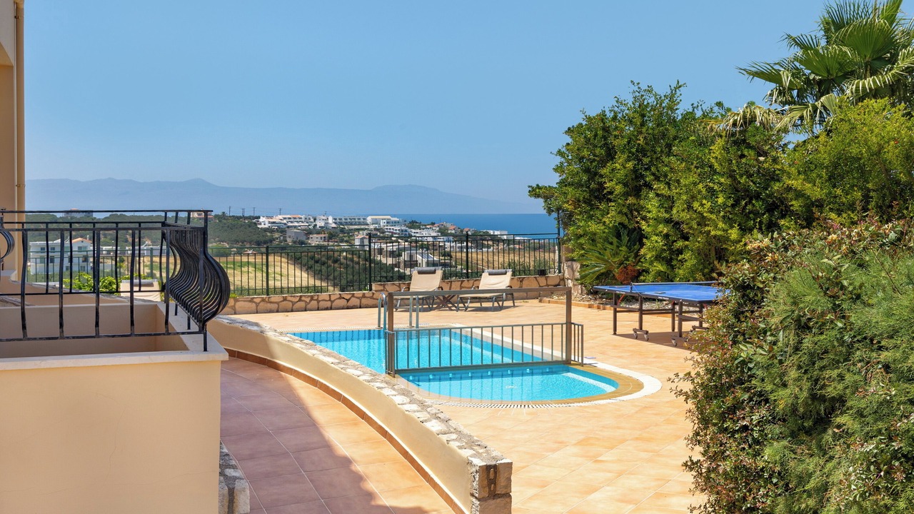 Photo of Outdoor in Stalos