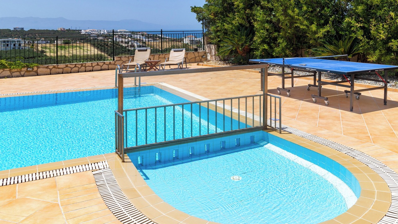 Photo of Outdoor in Stalos