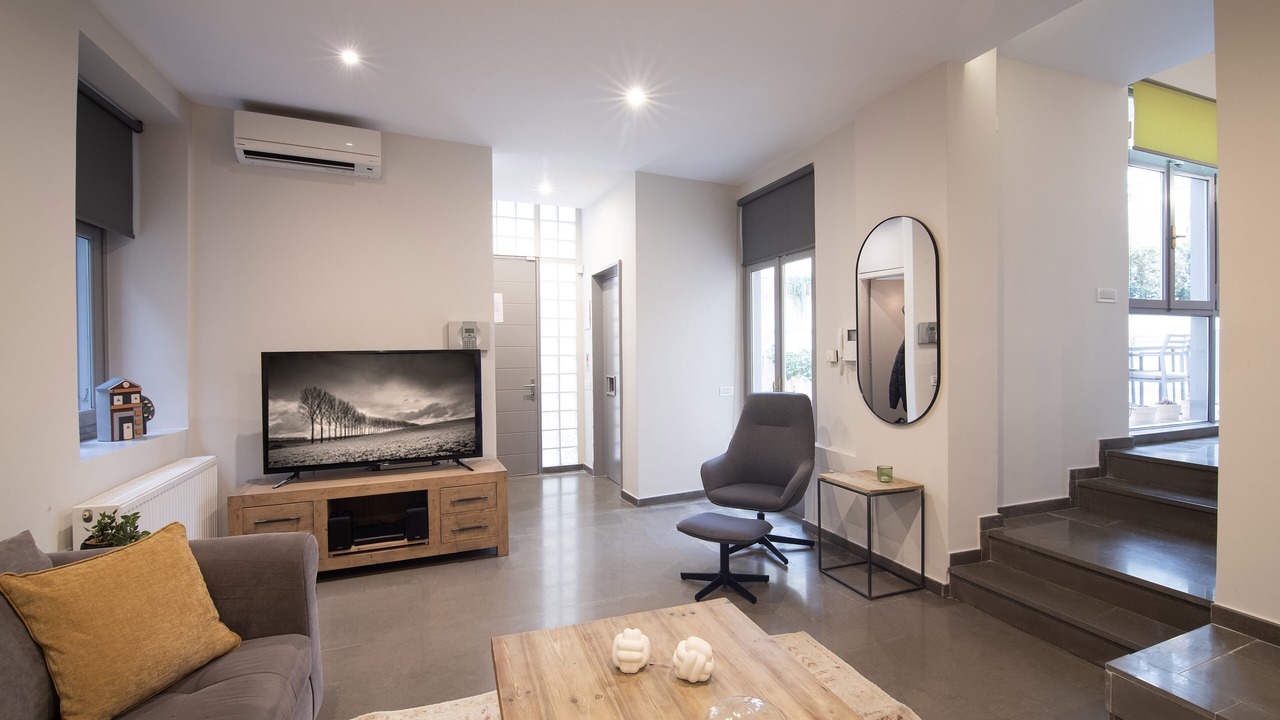 Photo of Livingroom in Filopappou