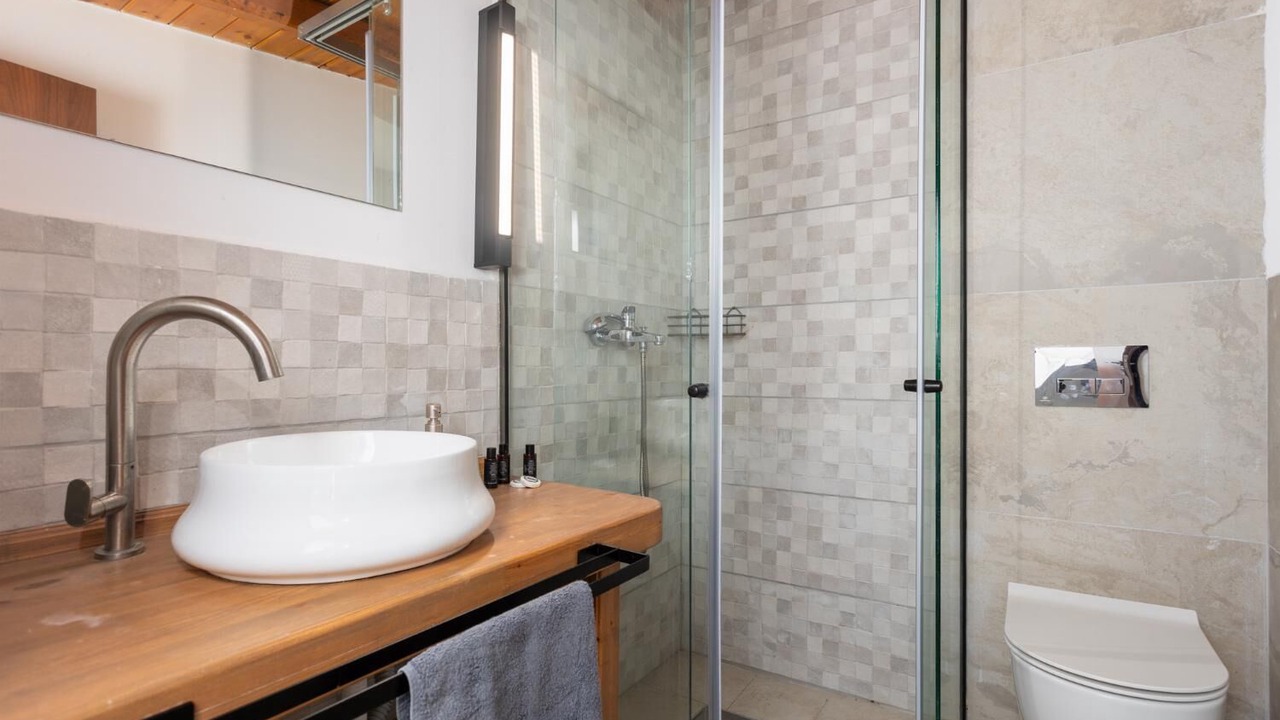 Photo of Bathroom in Kiotari