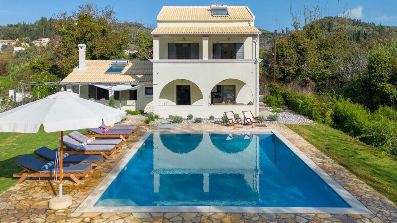 Photo of Outdoor in Velonades
