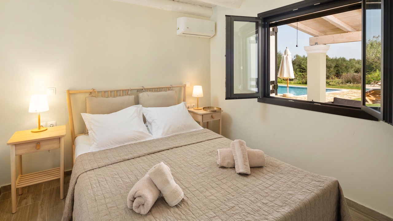 Photo of Bedroom in Velonades
