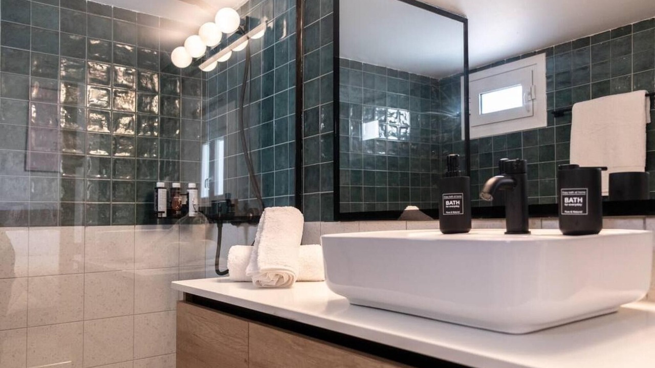 Photo of Bathroom in Paradisi
