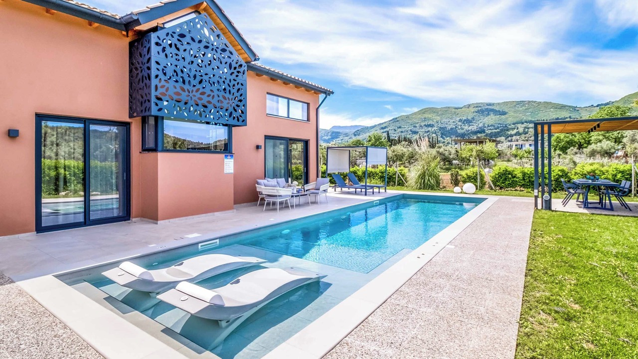 Photo of Outdoor in Lygia