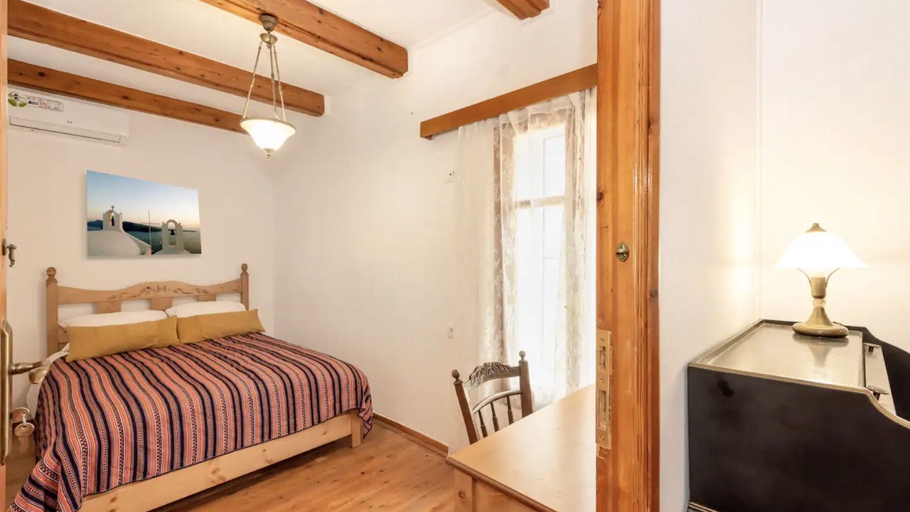 Photo of Bedroom in Koum Kapi