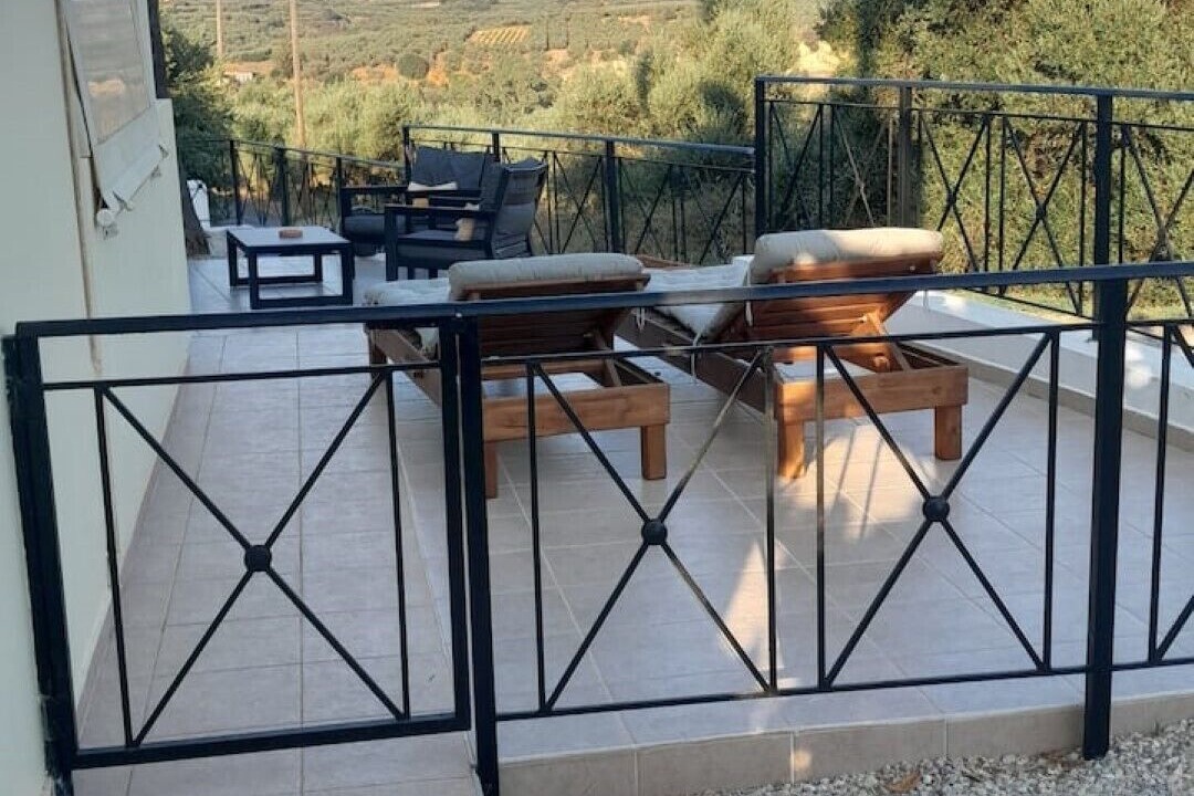 Photo of Patio Balcony in Polemarchi