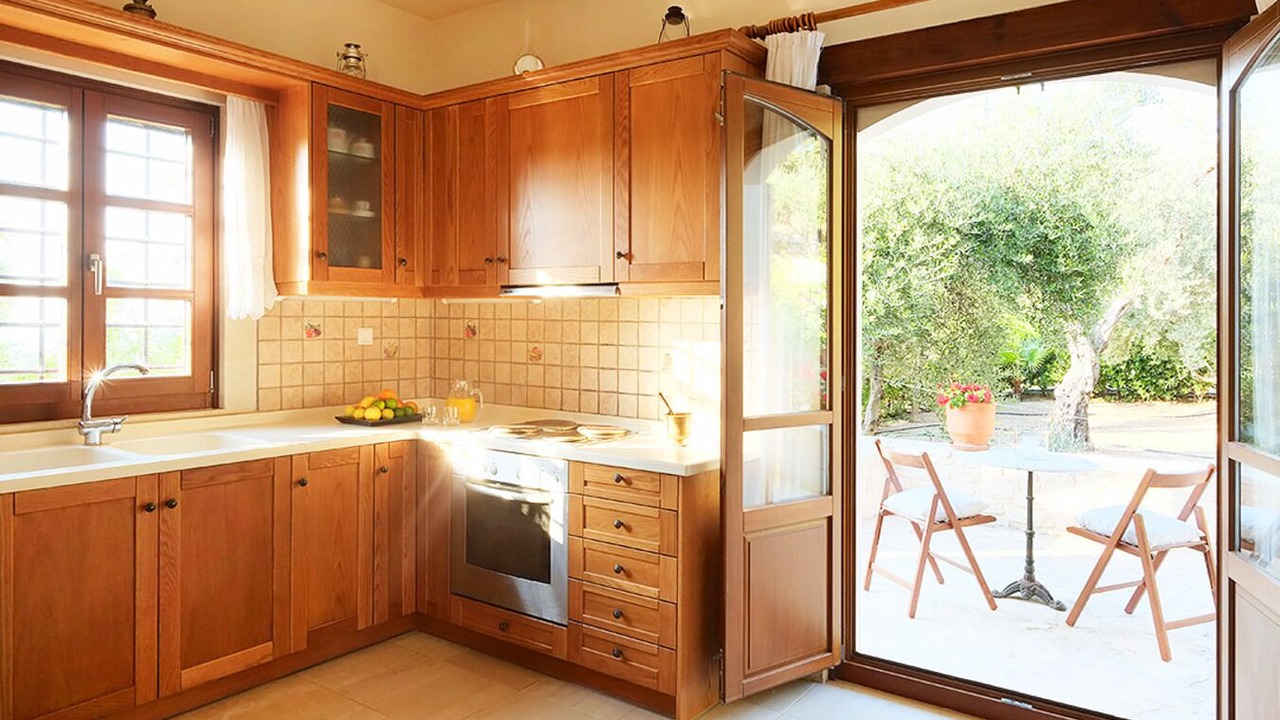 Photo of Kitchen in Amnatos