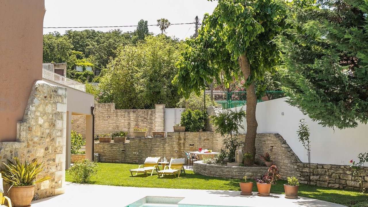 Photo of Outdoor in Armenoi