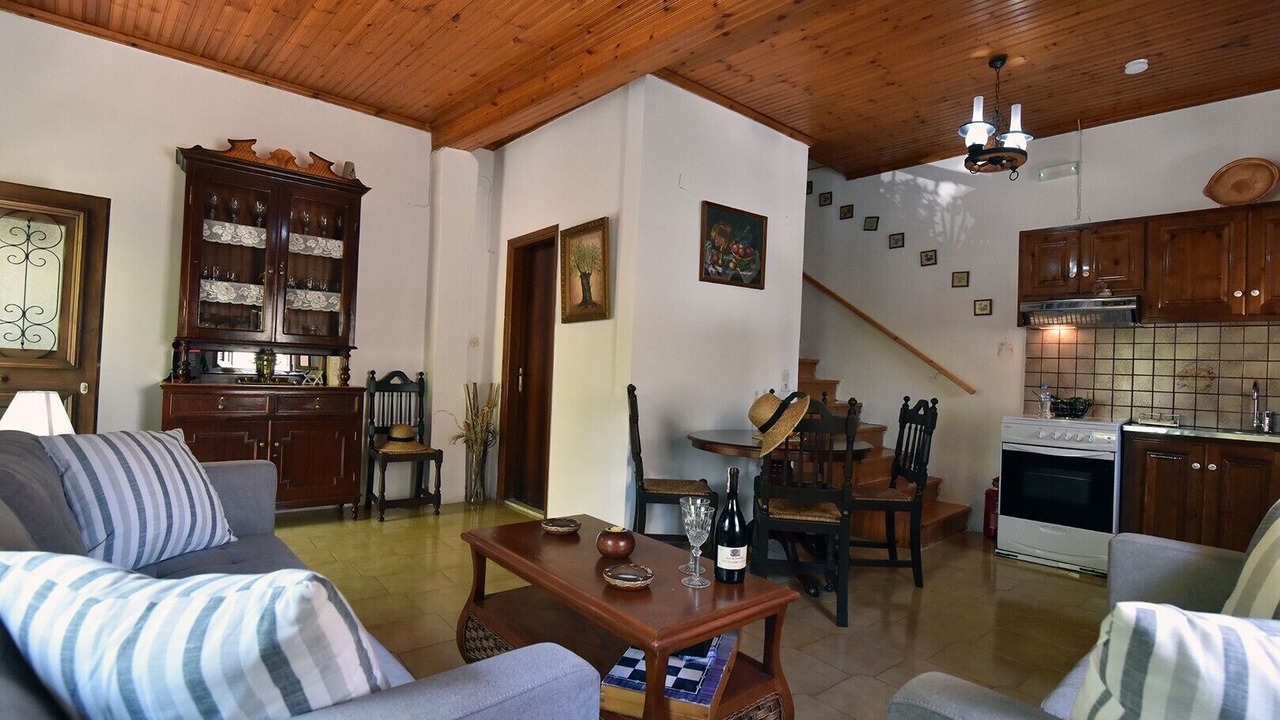 Photo of Livingroom in Antipernoi