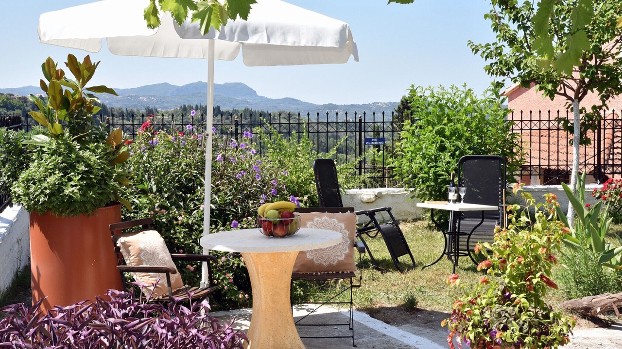 Photo of Outdoor in Antipernoi