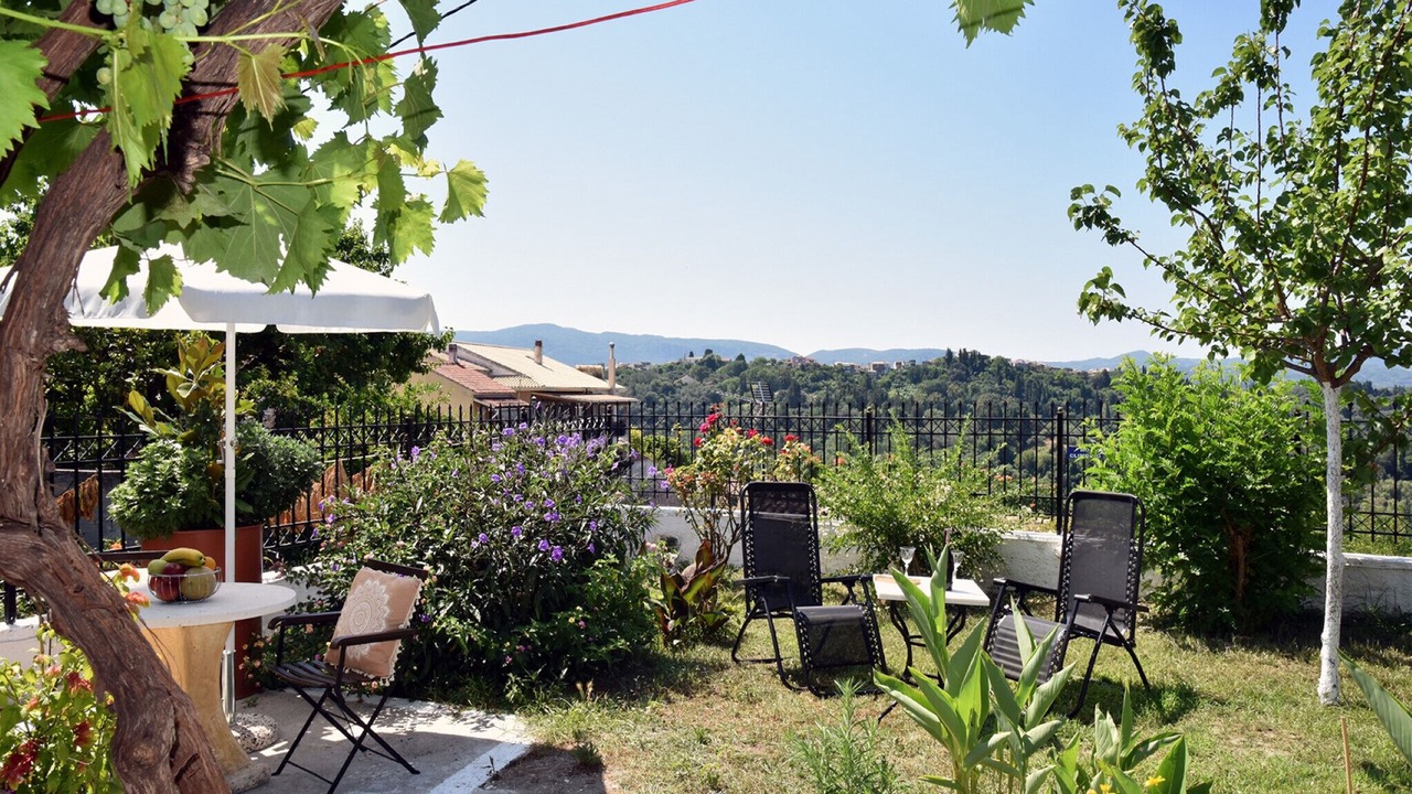 Photo of Outdoor in Antipernoi