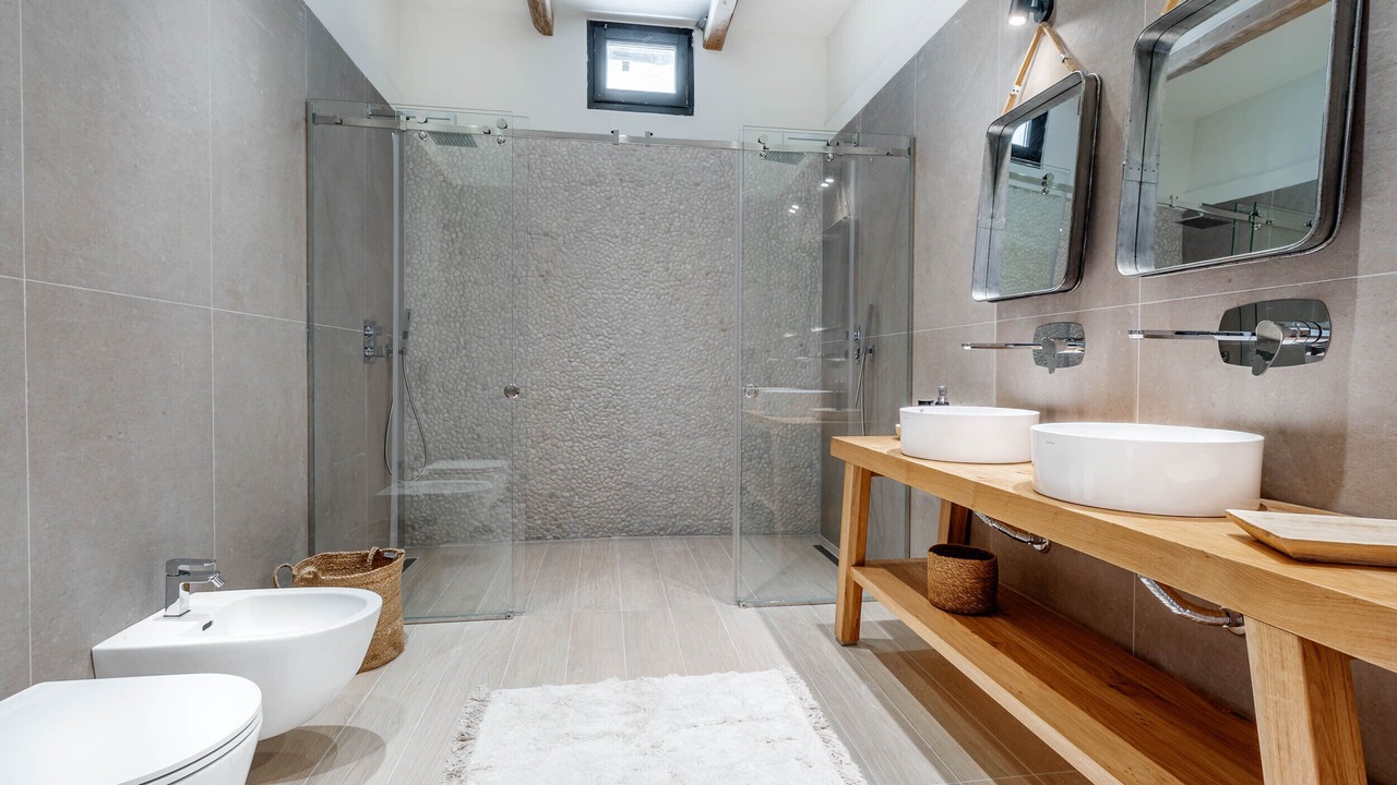 Photo of Bathroom in Mpogdanatika