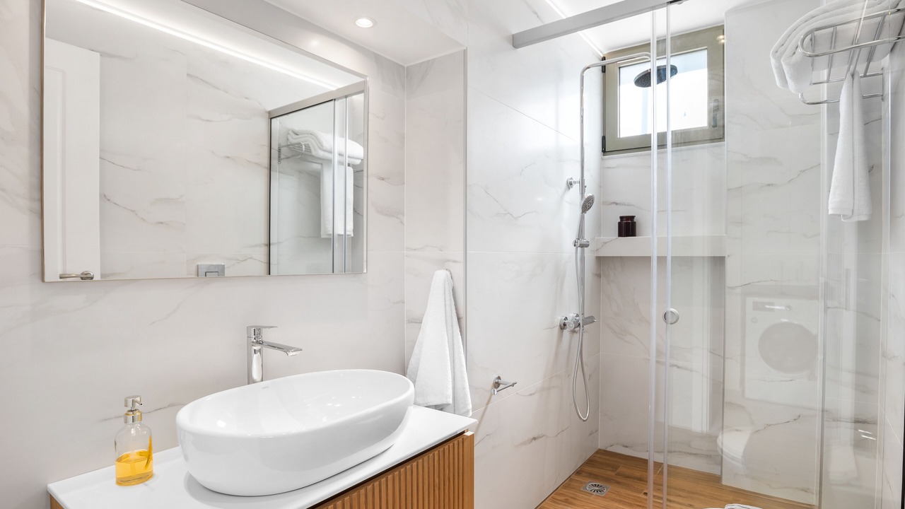 Photo of Bathroom in Pyrgos Psilonerou