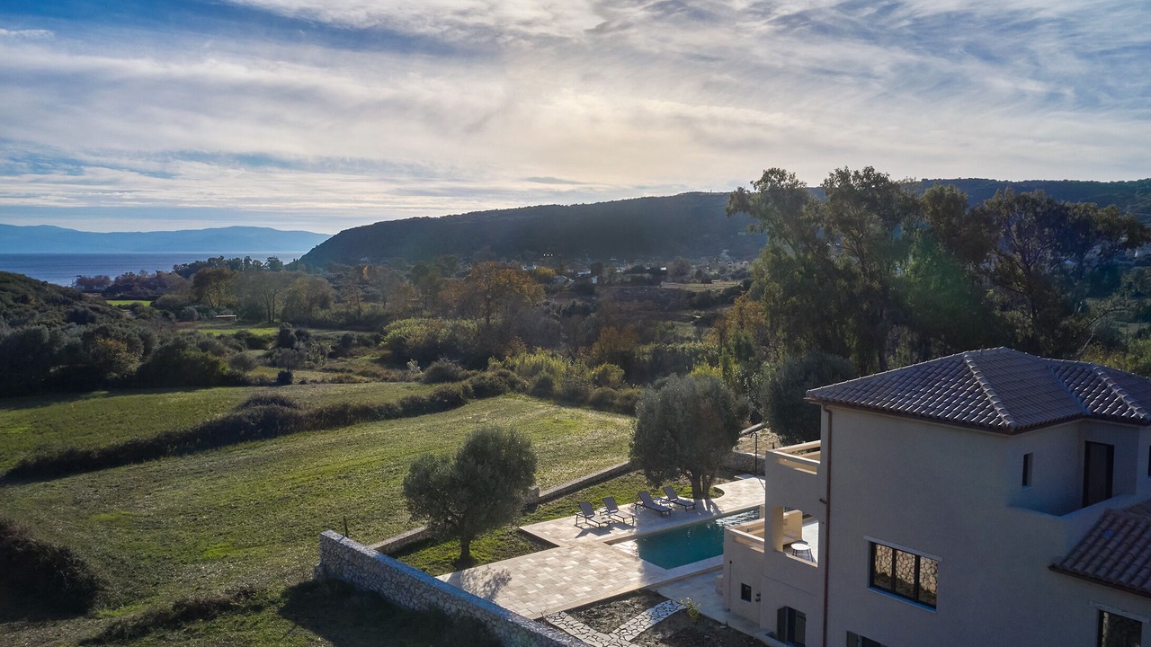 Photo of Outdoor in Kateleios
