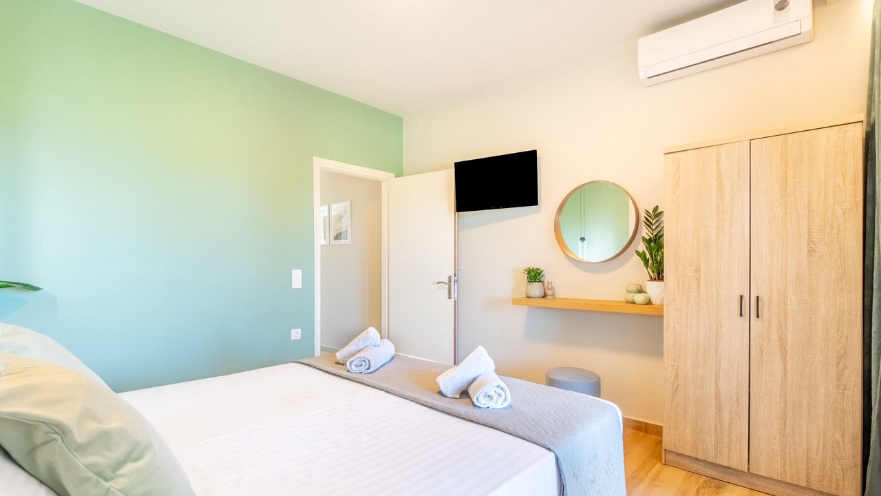 Photo of Bedroom in Almiros Beach