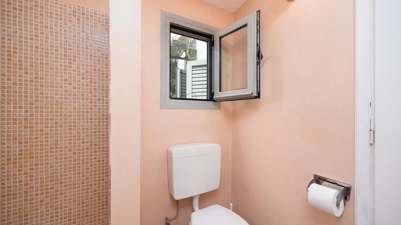 Photo of Bathroom in Koutsi