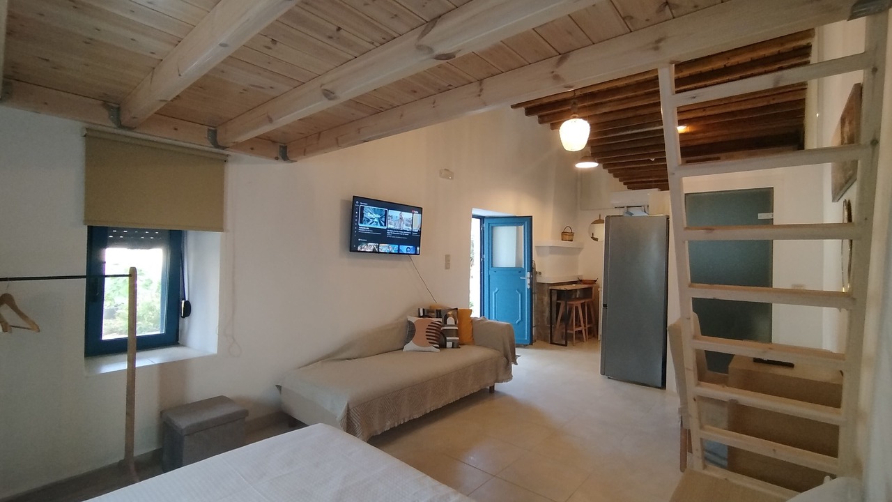 Photo of Bedroom in Lagoudi Zia