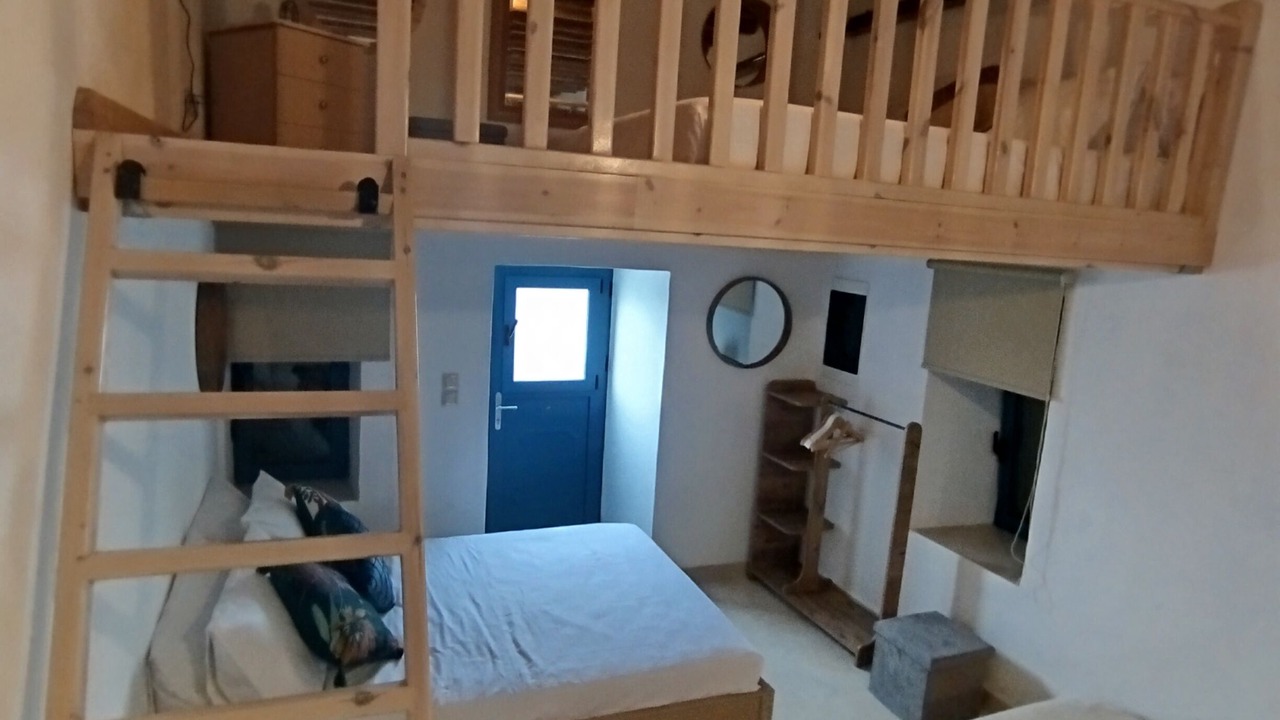 Photo of Bedroom in Lagoudi Zia