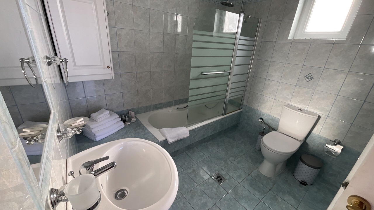 Photo of Bathroom in Ratzakli