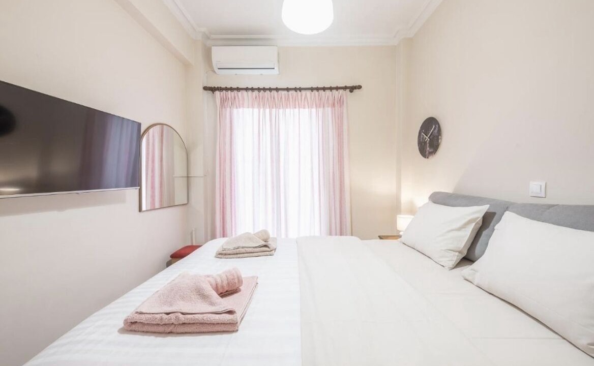 Photo of Bedroom in Ampelokipoi