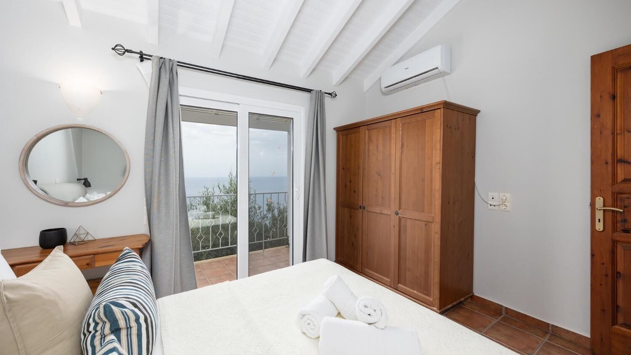 Photo of Others in Paxos