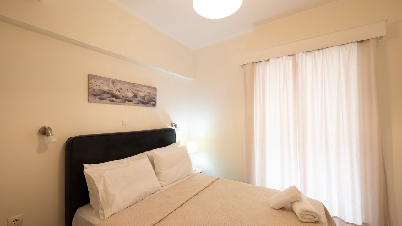 Photo of Bedroom in Petaleia