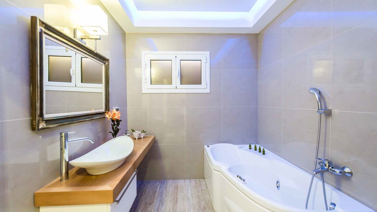 Photo of Bathroom in Gaitanion
