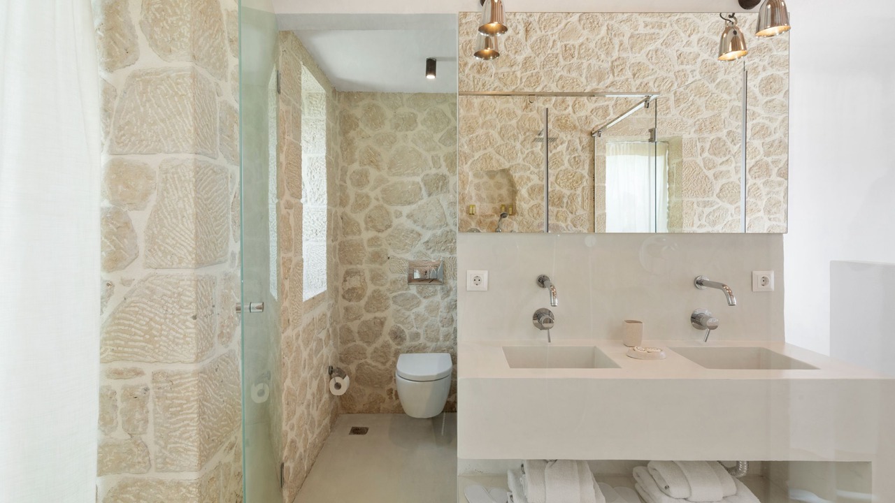 Photo of Bathroom in Kavvadades
