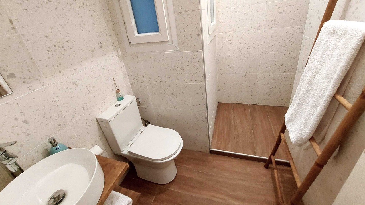 Photo of Bathroom in Exarhia